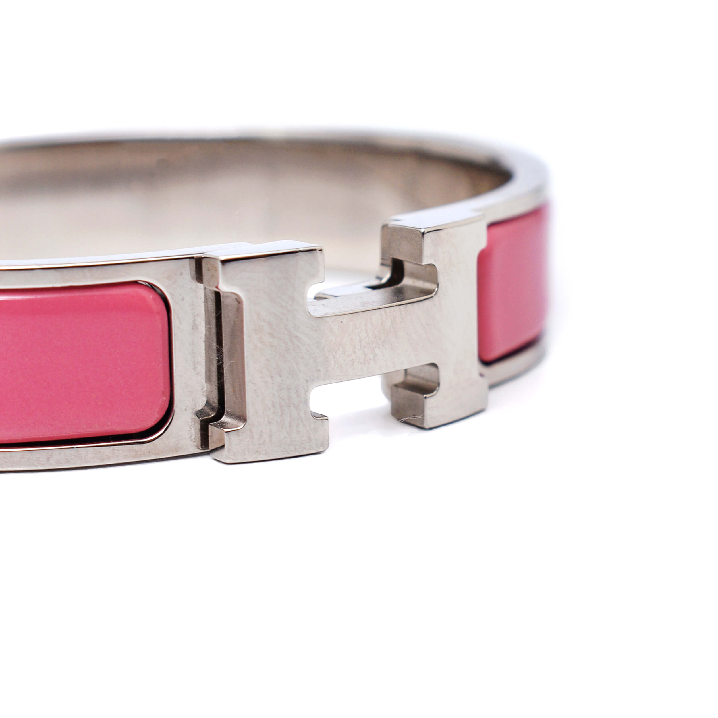 Hermes - Bubblegum Enamel Clic H Bracelet